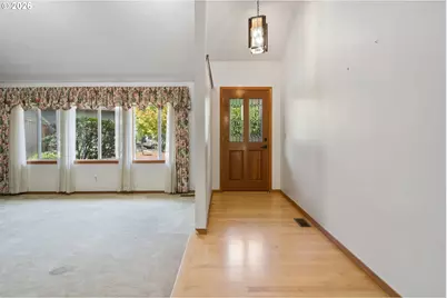 13910 SW Rawhide Ct, Beaverton, OR 97008 - Photo 4