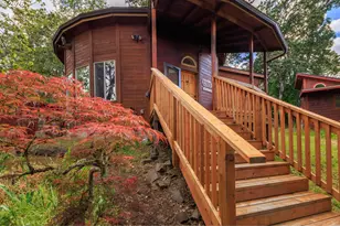 1208 W 28th Ave, Eugene, OR 97405 - Photo 2