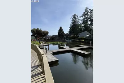 1253 NE East Lagoon Dr, Lincoln City, OR 97367 - Photo 4