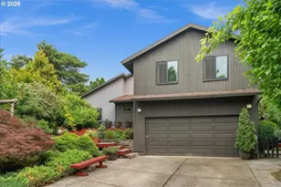 11828 SE Knee Ct, Happy Valley, OR 97086 - Photo 2