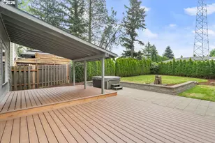 21936 NE Couch St, Gresham, OR 97030 - Photo 40