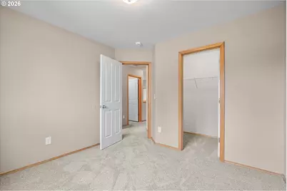 21936 NE Couch St, Gresham, OR 97030 - Photo 38