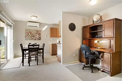 9305 SW Brooks Bend Pl, Portland, OR 97223 - Photo 10