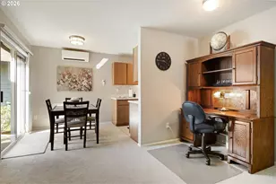 9305 SW Brooks Bend Pl, Portland, OR 97223 - Photo 10