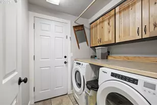 1011 Rose St, Junction City, OR 97448 - Photo 36