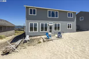214 NW Oceania Dr, Waldport, OR 97394 - Photo 38