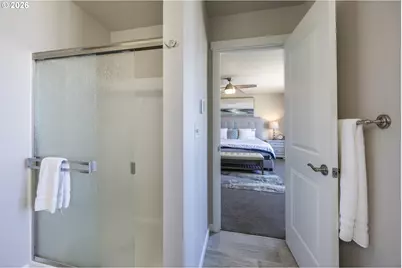 214 NW Oceania Dr, Waldport, OR 97394 - Photo 20