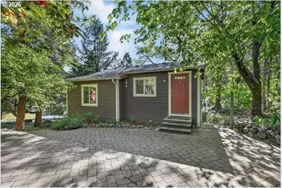 237 Granite St, Ashland, OR 97520 - Photo 30