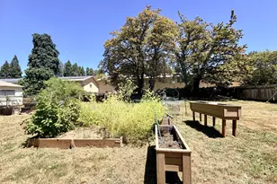425 W Umpqua St, Roseburg, OR 97471 - Photo 22