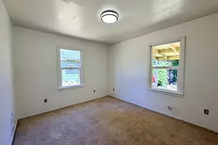 425 W Umpqua St, Roseburg, OR 97471 - Photo 16