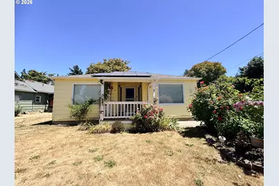 425 W Umpqua St, Roseburg, OR 97471 - Photo 1