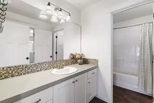 462 Turnberry Ave, Woodburn, OR 97071 - Photo 34