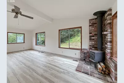 96134 Foxglove Way, Brookings, OR 97415 - Photo 8