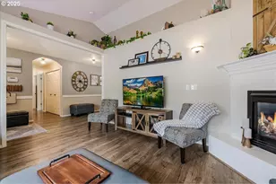 1110 Madison St, Silverton, OR 97381 - Photo 12