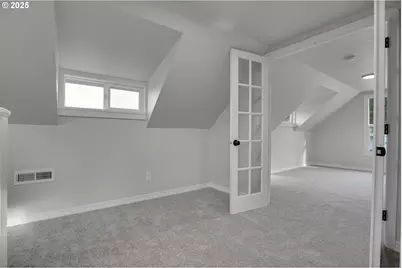 209 SE Currin St, Estacada, OR 97023 - Photo 22