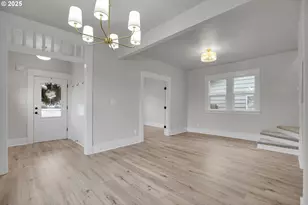 209 SE Currin St, Estacada, OR 97023 - Photo 4