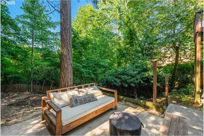 9174 SW Waverly Dr, Portland, OR 97224 - Photo 32