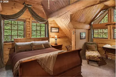 58200 E Marmot Rd, Sandy, OR 97055 - Photo 36