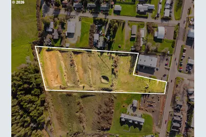 218 Paroz Ln, Myrtle Creek, OR 97457 - Photo 2