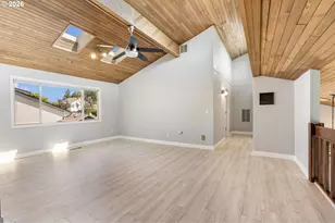 21629 NE Lachenview Ln, Fairview, OR 97024 - Photo 28