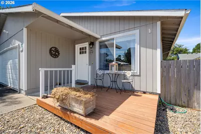 6731 SW Harbor Ave, Lincoln City, OR 97367 - Photo 4