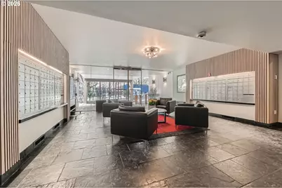 255 SW Harrison St #9D, Portland, OR 97201 - Photo 2