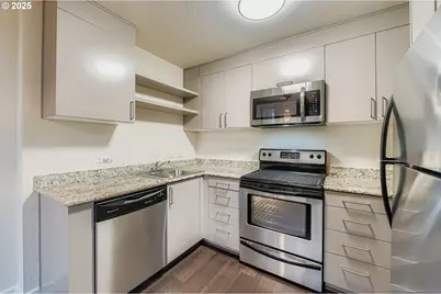 255 SW Harrison St #9D, Portland, OR 97201 - Photo 12