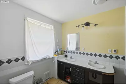 92768 Beaver Creek Ln, Coos Bay, OR 97420 - Photo 18