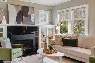 6010 SE Woodstock Blvd, Portland, OR 97206 - Photo 6