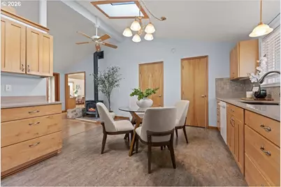 6786 Rochester St, Salem, OR 97305 - Photo 8