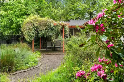 6786 Rochester St, Salem, OR 97305 - Photo 34