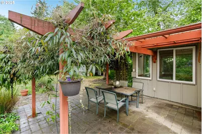 6786 Rochester St, Salem, OR 97305 - Photo 28