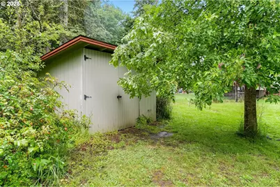 6786 Rochester St, Salem, OR 97305 - Photo 44