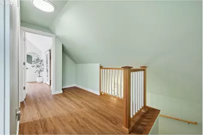 914 NE 92nd Ave, Portland, OR 97220 - Photo 14