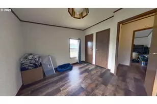826 W Dean Ave, Sutherlin, OR 97479 - Photo 28