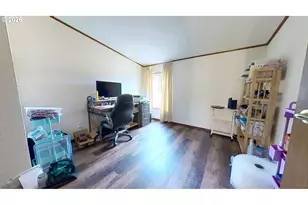 826 W Dean Ave, Sutherlin, OR 97479 - Photo 16