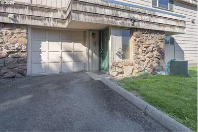 2727 Gateway St #27, Springfield, OR 97477 - Photo 2