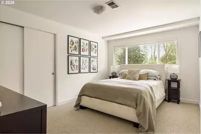 7175 SW Dogwood Pl, Portland, OR 97225 - Photo 38