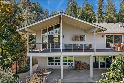 7175 SW Dogwood Pl, Portland, OR 97225 - Photo 4