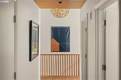 7175 SW Dogwood Pl, Portland, OR 97225 - Photo 28