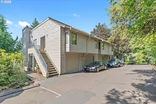 225 Cervantes, Lake Oswego, OR 97035 - Photo 2