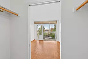 533 NE Holladay St, Portland, OR 97232 - Photo 26