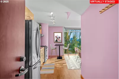 533 NE Holladay St #605, Portland, OR 97232 - Photo 2