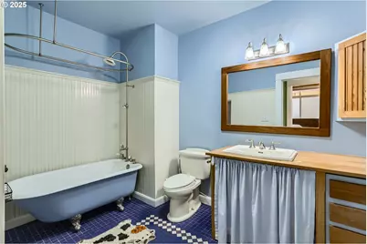 9601 NW Leahy Rd #212, Portland, OR 97229 - Photo 10