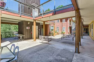 9601 NW Leahy Rd, Portland, OR 97229 - Photo 14