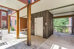 9601 NW Leahy Rd, Portland, OR 97229 - Photo 2