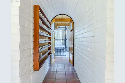 1820 E 28th Ave, Eugene, OR 97403 - Photo 20