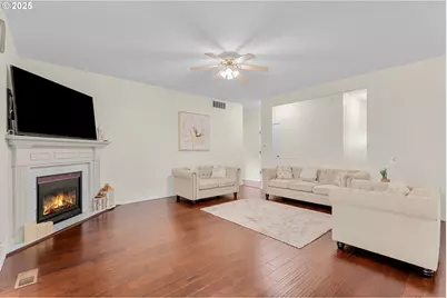 11769 SW 129th Pl, Tigard, OR 97223 - Photo 10