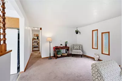 7905 SE Bybee Blvd, Portland, OR 97206 - Photo 8