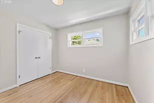 7820 SE Salmon St, Portland, OR 97215 - Photo 10